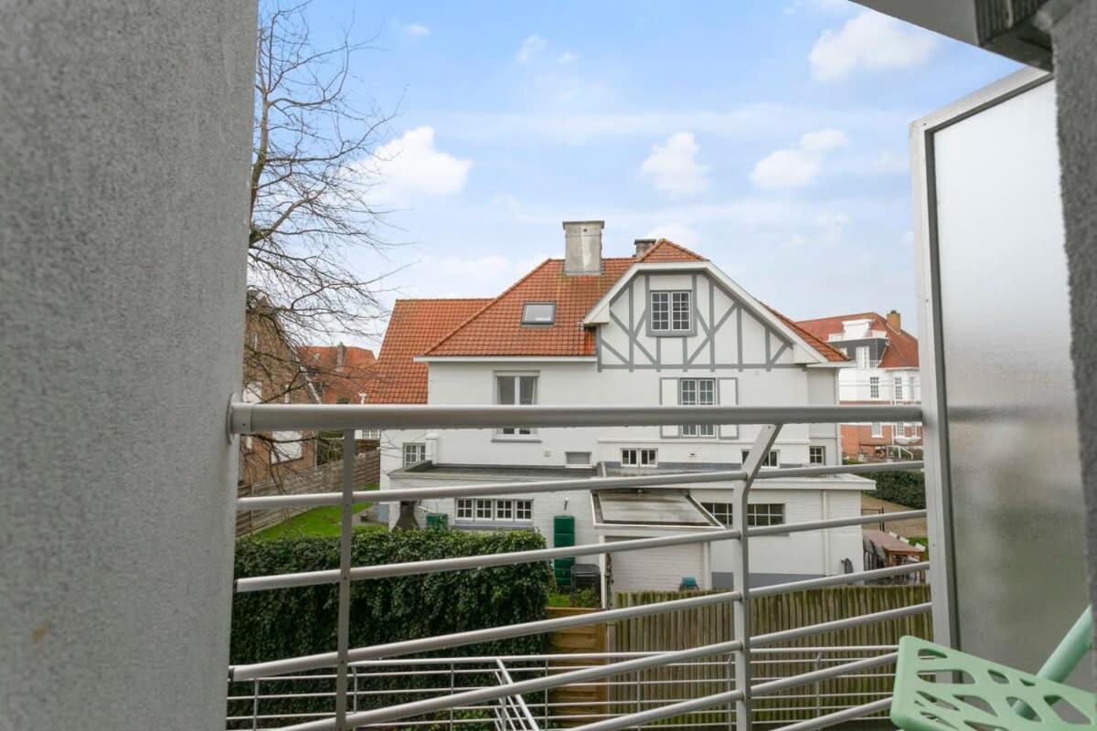 Huswell - Lovely Family Apartment 50 Meters From The Sea De Haan Bagian luar foto